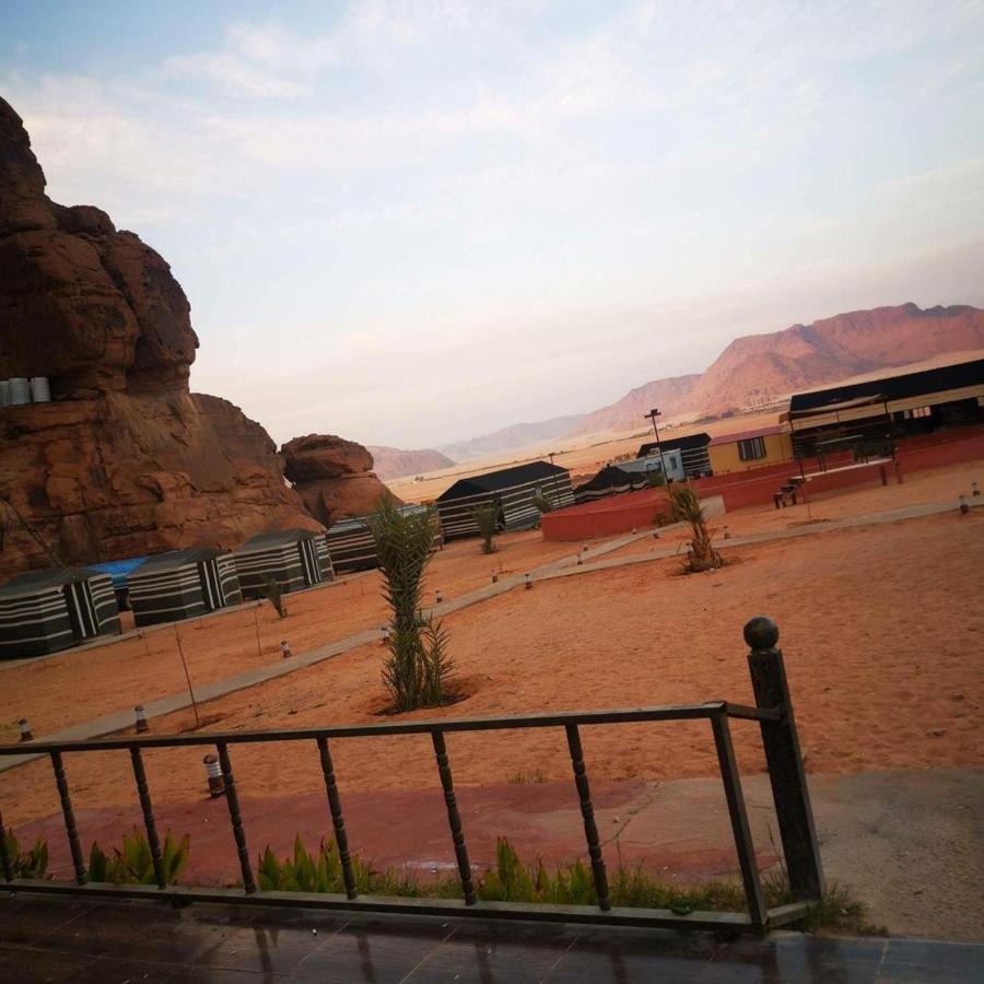 Moon Night Camp Hotel Wadi Rum Exterior photo